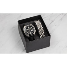 Load image into Gallery viewer, Heritor Automatic Matador Box Set with Interchangable Bands and Date Display - Black/Silver - HERHR9301
